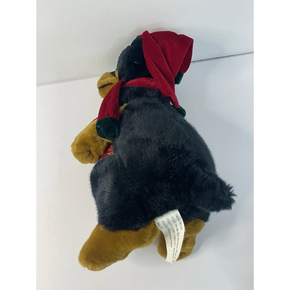 E &‎ J Classic Rottweiler Plush Stuffed Animal Christmas Hat Holiday Realistic